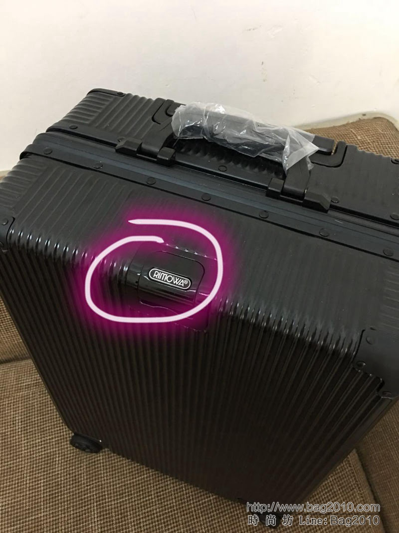 RIMOWA日默瓦 拉杆箱/拉箱 pc+鋁鎂合金 經典classic系列 明星同款 PC最高版本 20寸登機箱 8025  xbt1101